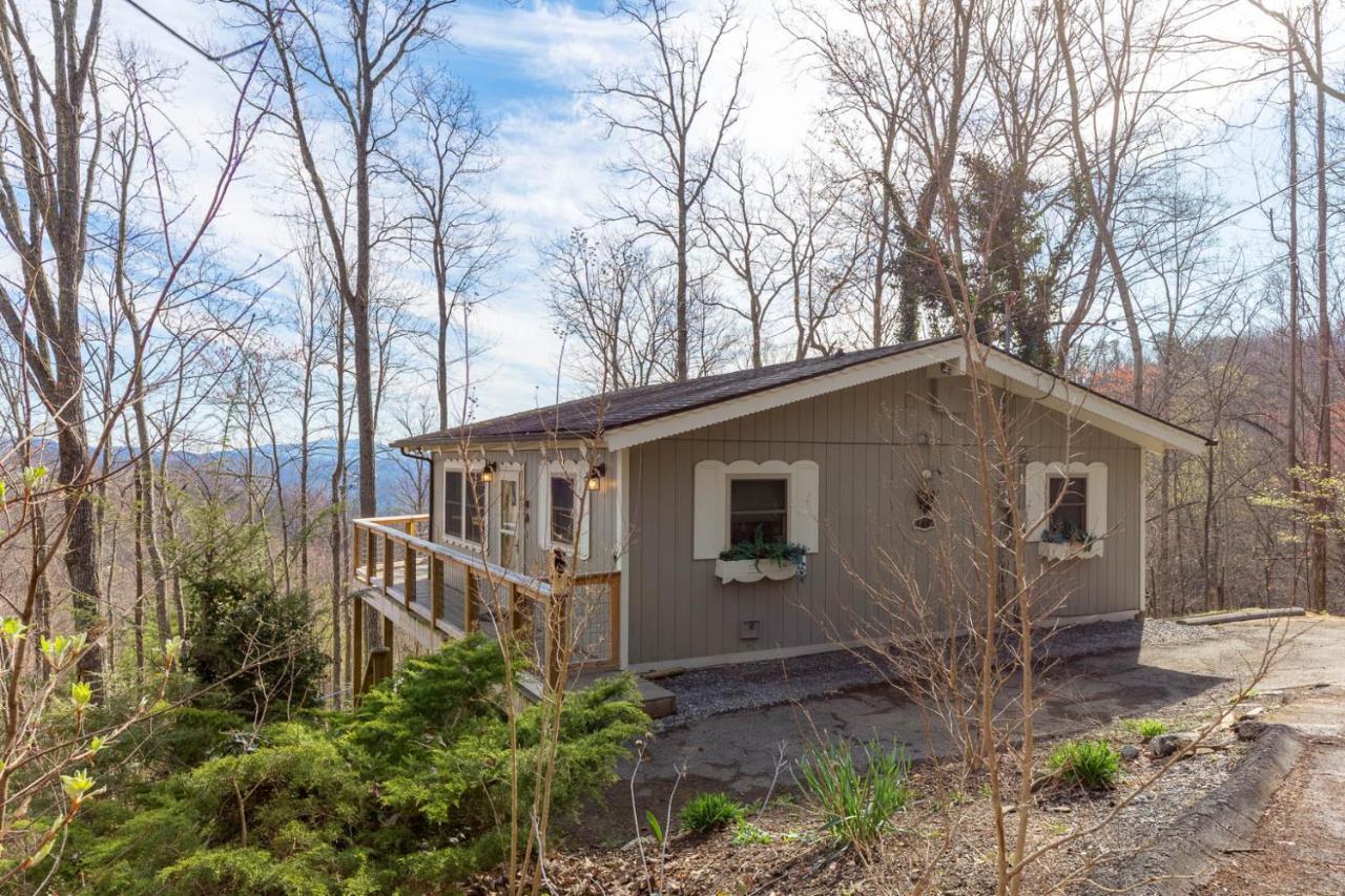 Bear View Chalet, 3 Bedroom, Pool, Pets, Arcades, Wifi, Hot Tub, Sleeps 12 Гатлінбург Екстер'єр фото